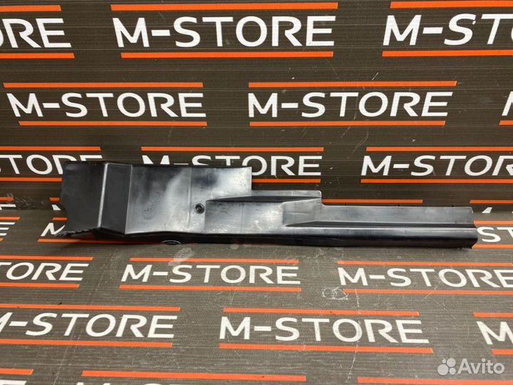 Пластик салона левый Mercedes-Benz M-Class W163