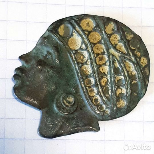 Старинная чеканка