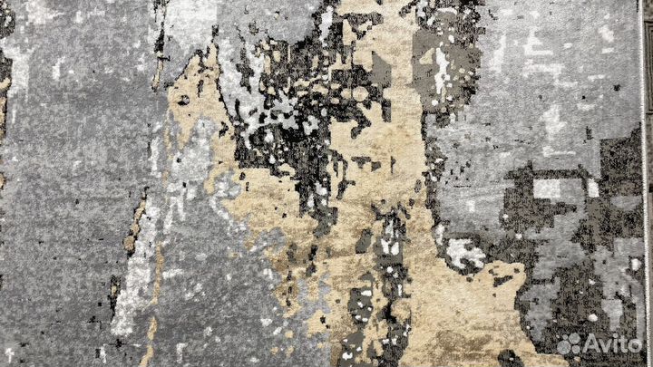 Ковер новый (в профиле большой выбор)