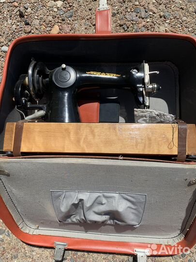 Швейная машина подольск ручная СССР