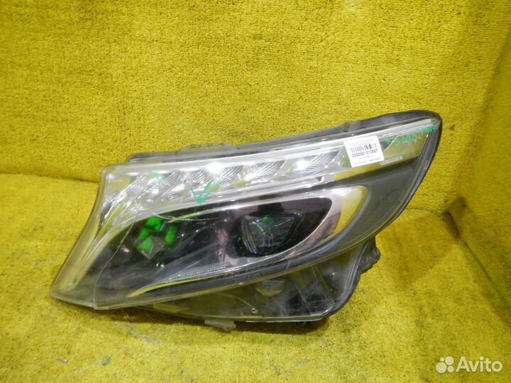Фара левая Mercedes-Benz V-Class/Vito/Viano