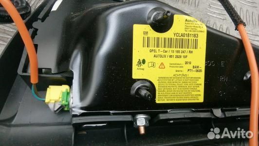 Подушка сидения пассажира opel zafira B (HBR05YX01