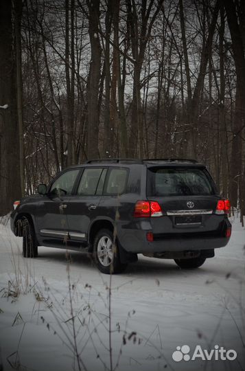 Toyota Land Cruiser 4.6 AT, 2013, 199 000 км