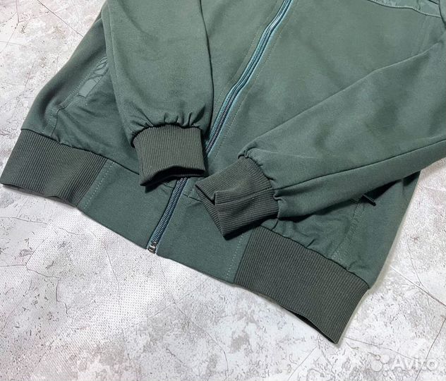 Спортивные костюмы Bugatti