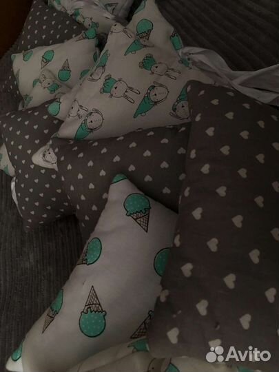 Бортики в кроватку