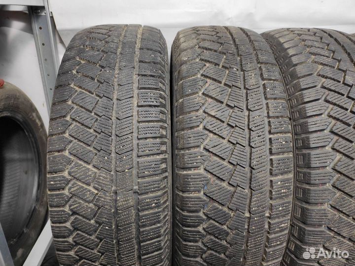 Gislaved Soft Frost 200 SUV 225/65 R17 102T