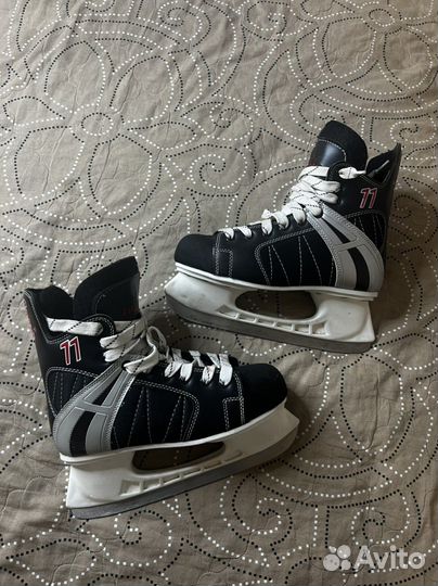 Коньки хоккейные Ranger 77 42 размер