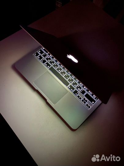 Apple MacBook Air 11.6’’ Mid 2012 md223ru/A