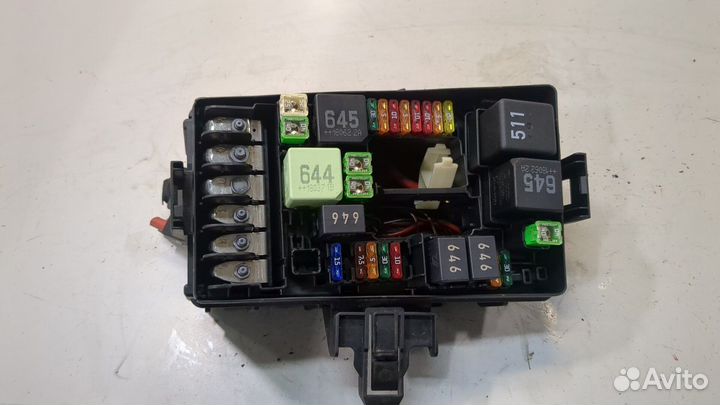 Блок предохранителей Skoda Octavia (A7)