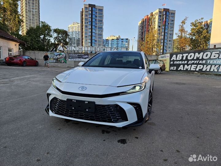 Toyota Camry 2.0 CVT, 2024