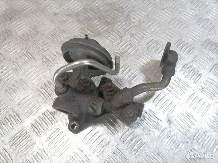 Клапан EGR Nissan Maxima a32