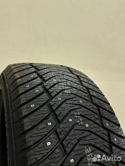 Yokohama IceGuard Stud IG65 285/45 R20 112T