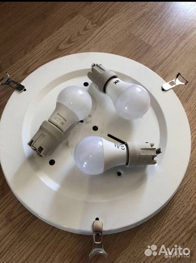 Светильник потолочный