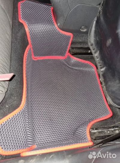 Автоковры водительские EVA Nissan Bassara JU30 Ева