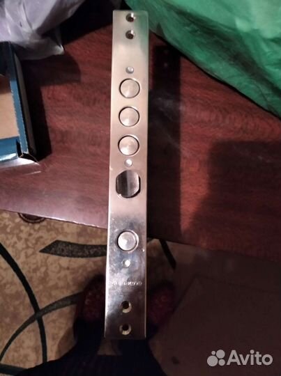 Замок дверной гардиан