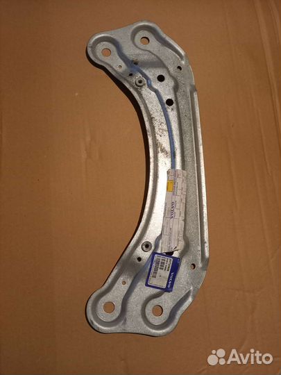 Кронштейн глушителя volvo xc90, s60, s80