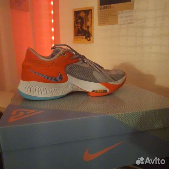 Кроссовки nike zoom freak 4