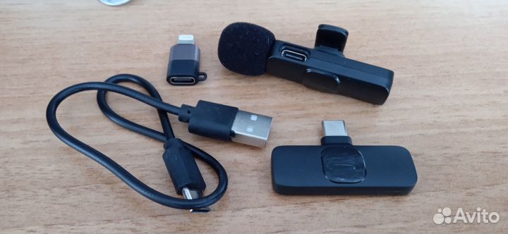 Петличный беспроводной микрофон К8