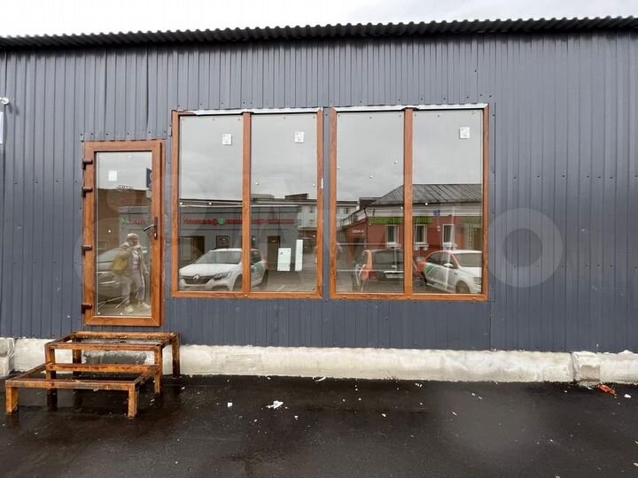 Сдам торговое помещение, 15 м²