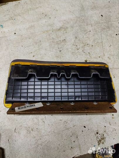 Накладка подушки безопасности Dodge Intrepid