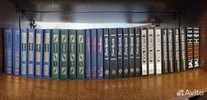 Книги русская и зарубежная классиками