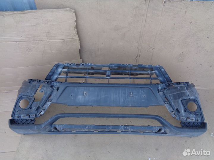 LADA Vesta cross бампер передний 8450031004 б/у