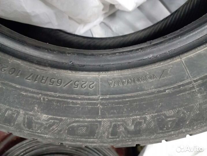 Yokohama 104ZR 225/65 R17