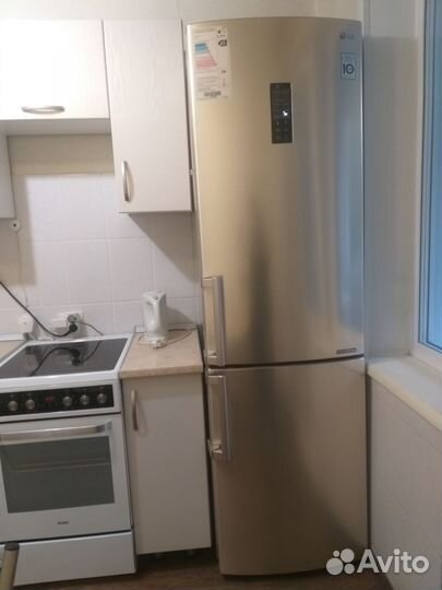 Холодильник бу lg