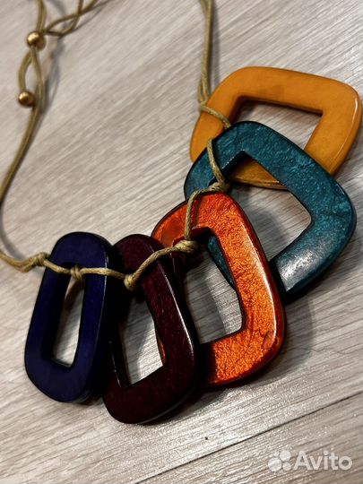 Turtle horn bangle колье