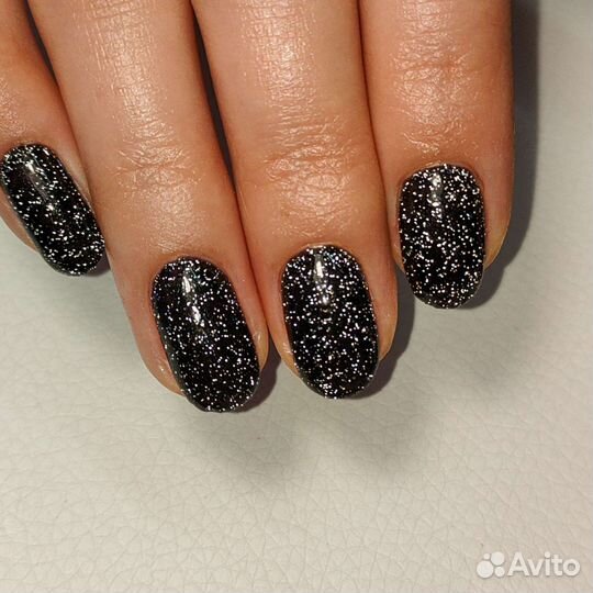 Маникюр, педикюр, наращивание ногтей