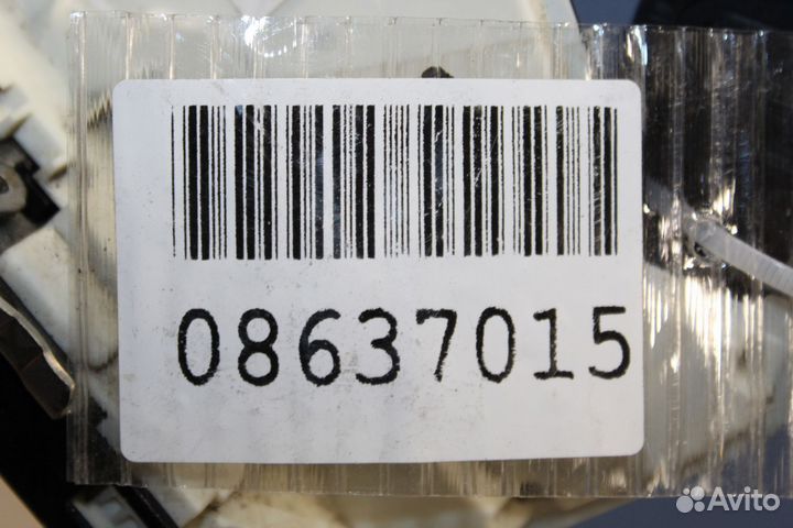 Замок двери задней левой Volkswagen Polo Sedan 2011