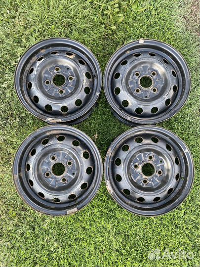 Штампованные диски r13 Hyudai Accent