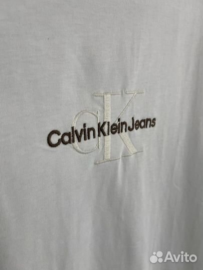 Футболка Calvin Klein