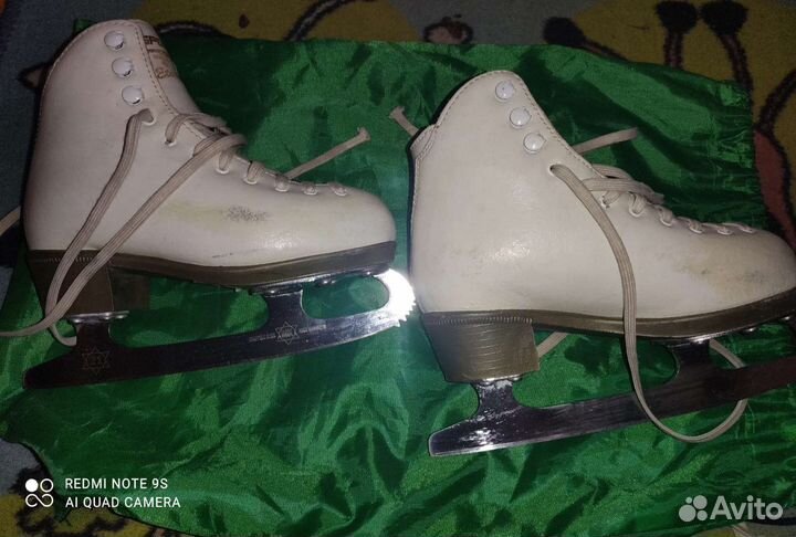 Фигурные коньки risport