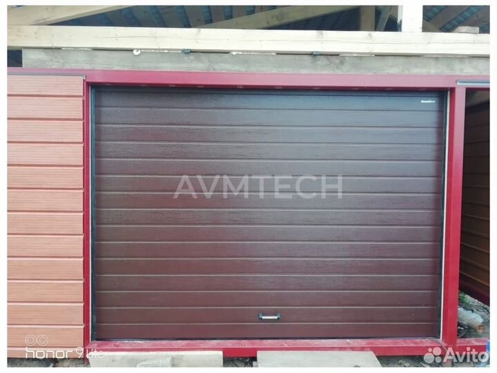 Секционные ворота для гаража