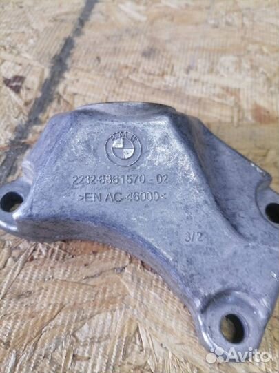 Кронштейн глушителя BMW X3 G01 2019 22326861570