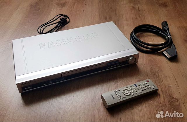 DVD-плеер samsung DVD-E335