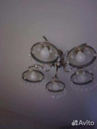 Люстра потолочная