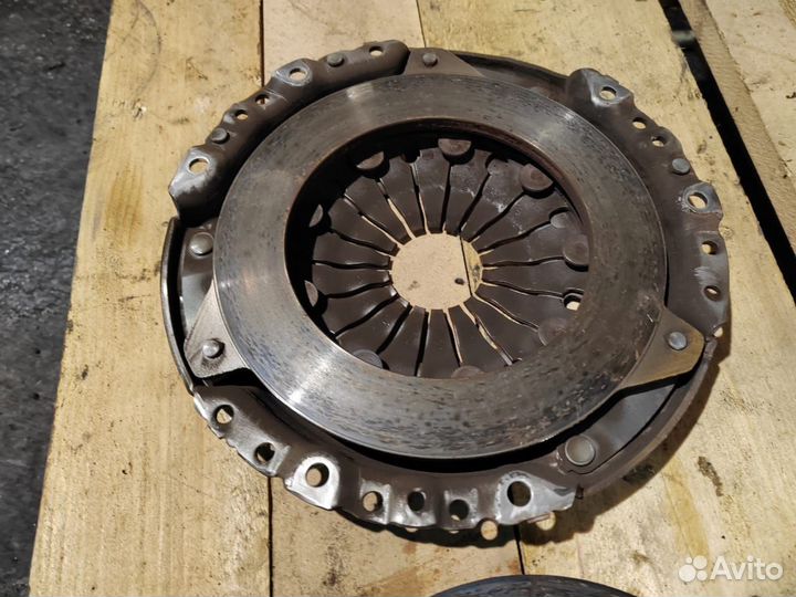 Комплект сцепления Vaz LADA Largus 1.6 16V p4m