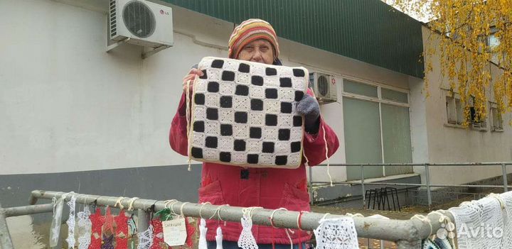 Вязаные вещи ручной работы