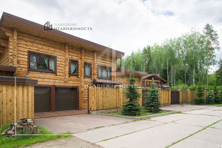 Дом 525 м² на участке 59 сот.