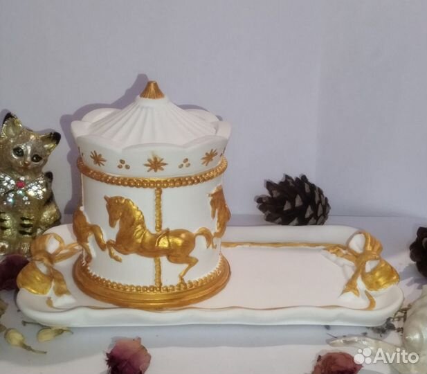 Свеча карусель с подносом с кокосовым воском