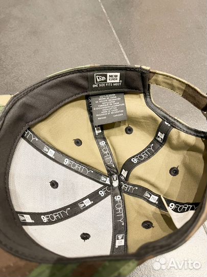 Бейсболка new era