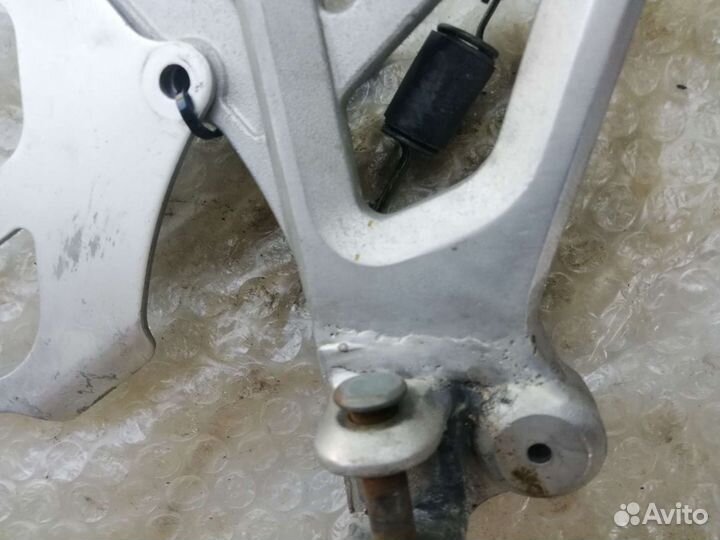 Кронштейны Honda cdr 600 f4