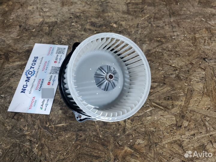 Моторчик печки Toyota Mark II GX100