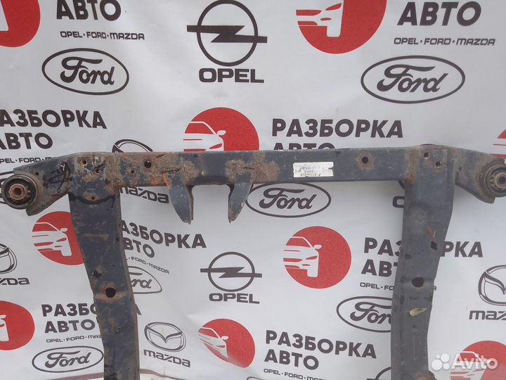 Подрамник Opel Astra J