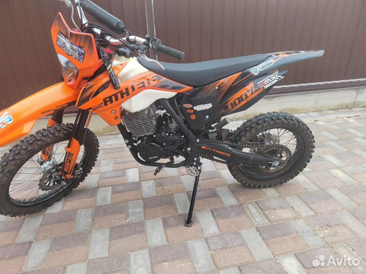 Regul moto atlet 250