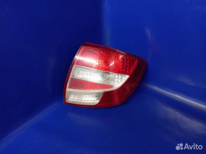 Фонарь задний правый ваз (LADA) Granta I (2011—201