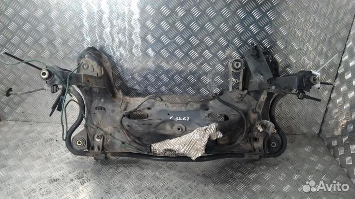 Балка передняя Renault Laguna 1 (1994-2001)