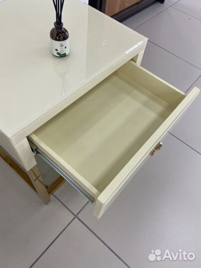 Тумба от компании “Garda Decor”